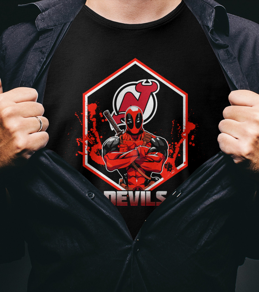 Deadpool Standing With New Jersey Devils T-Shirt