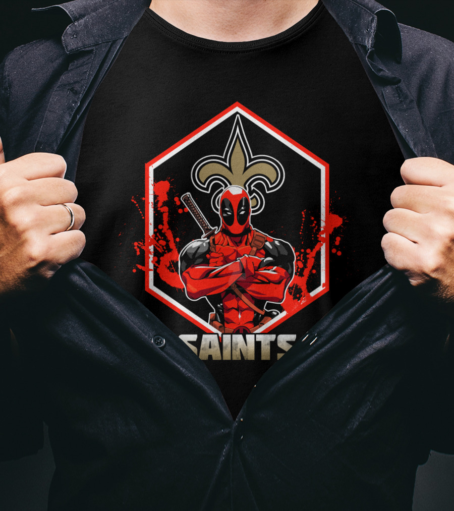 Deadpool Saints Fleur-De-Lis Fan Crossover T-Shirt