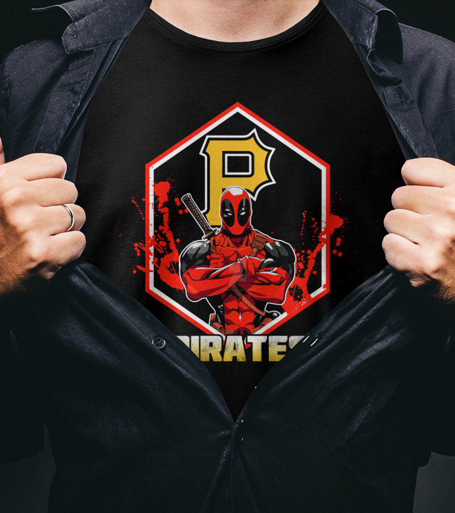 Deadpool Crossover With Pittsburgh Pirates Logo Fans T-Shirt