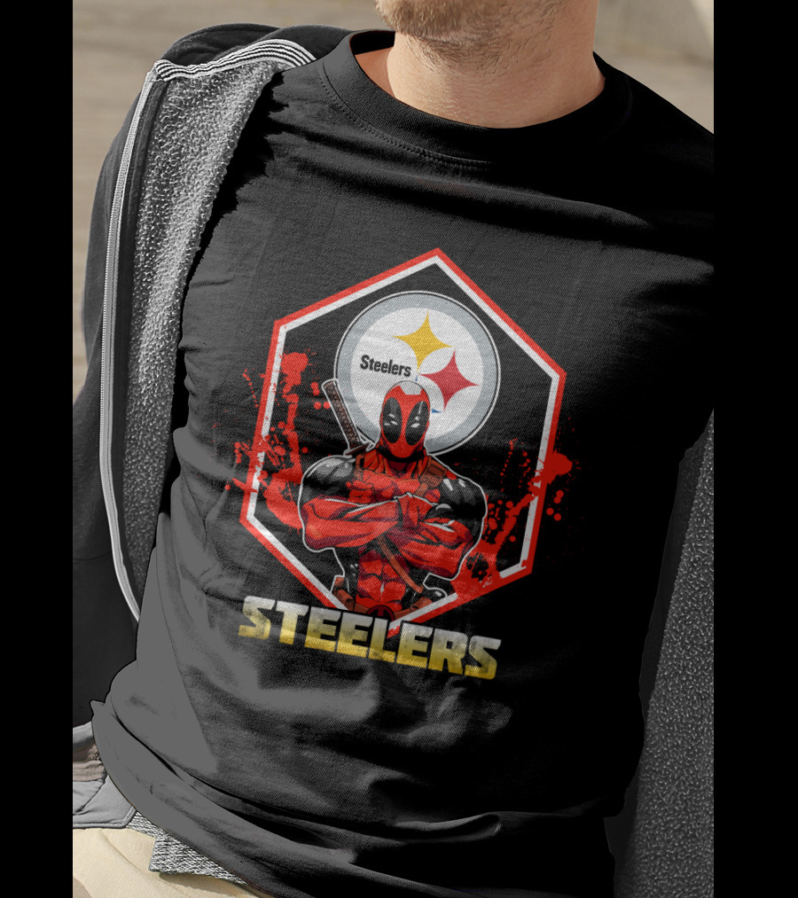 Deadpool Steelers Fans Comic Crossover T-Shirt
