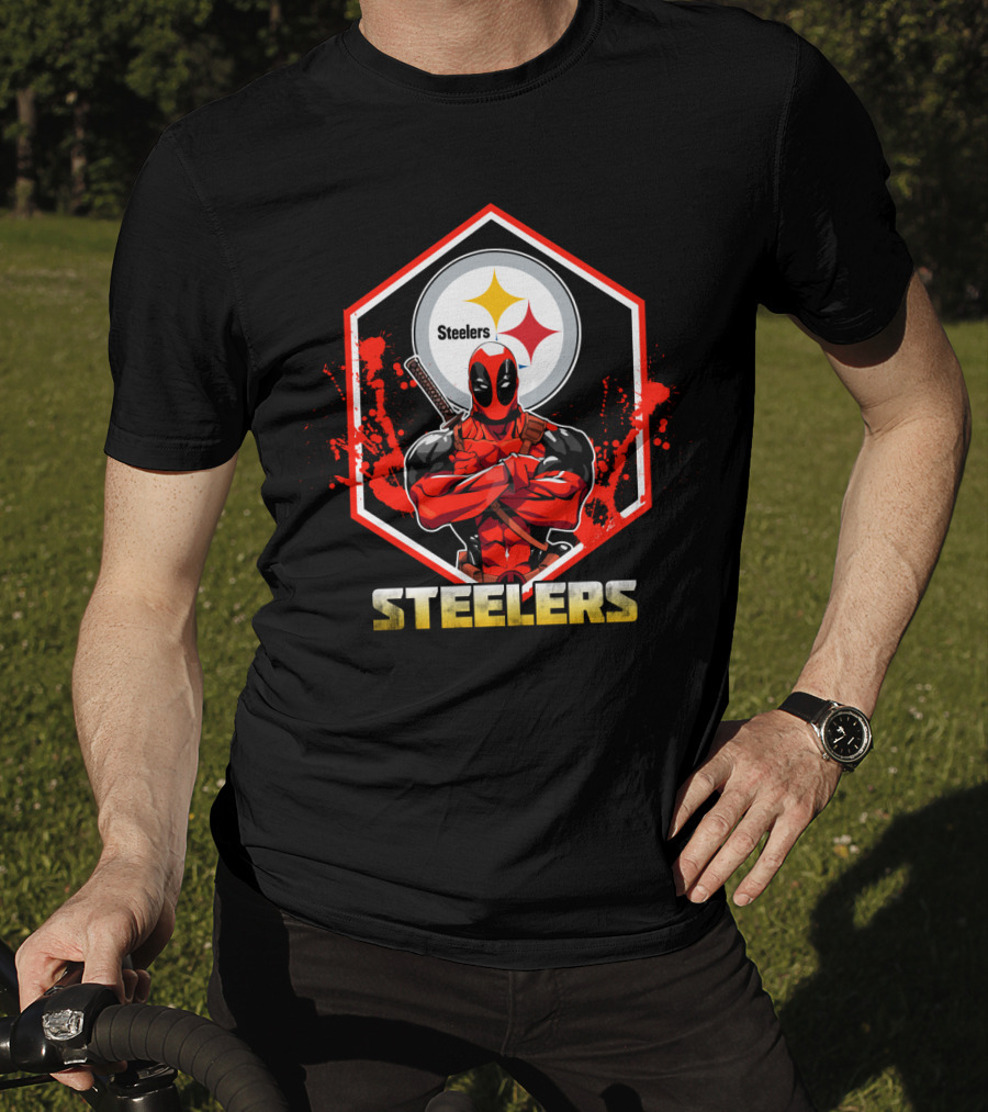 Deadpool Steelers Fans Comic Crossover T-Shirt