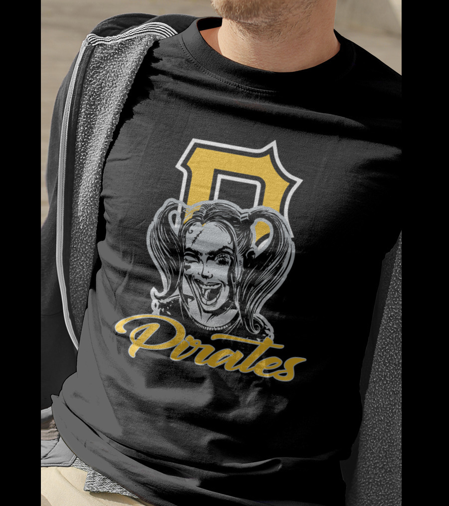 Pittsburgh Pirates Fans With Harley Quinn Iconic Art T-Shirt