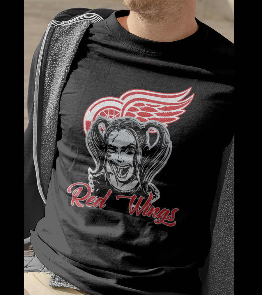 Harley Quinn Red Wings Fans T-Shirt