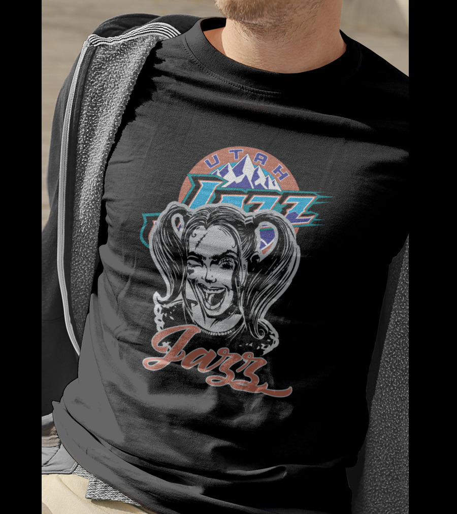 Utah Jazz Harley Quinn Crossover Enthusiasts T-Shirt