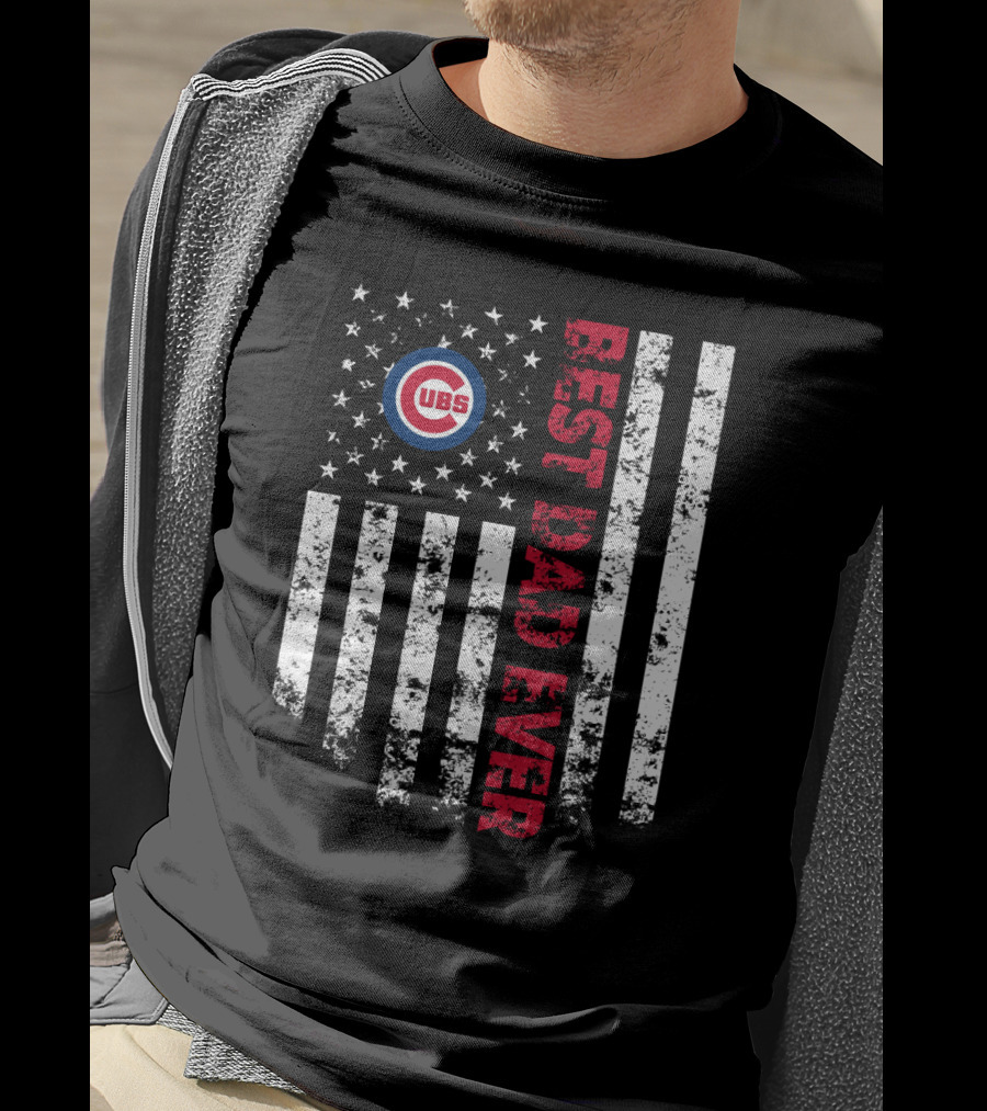 Chicago Cubs Best Dad Ever With Flag T-Shirt