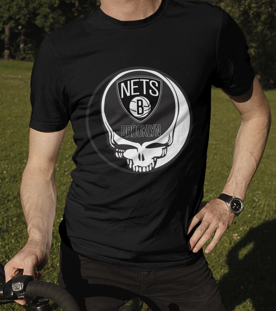 Brooklyn Nets Grateful Dead Skull T-Shirt