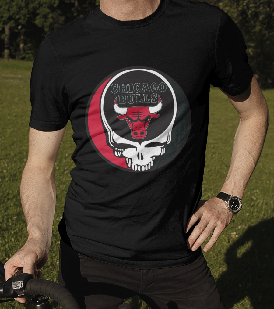 Grateful Dead Skull With Chicago Bulls T-Shirt