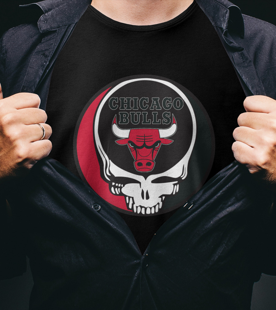 Grateful Dead Skull With Chicago Bulls T-Shirt