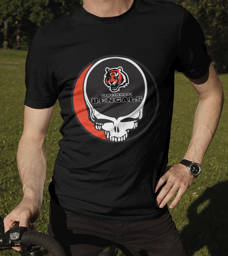 Cincinnati Bengals Grateful Dead Skull Logo Fusion T-Shirt