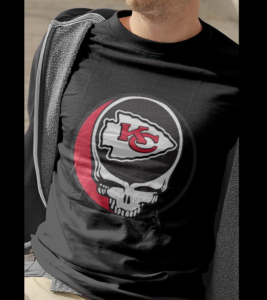Kansas City Chiefs Skull Logo Fusion With Grateful Dead T-Shirt