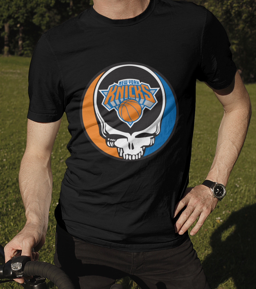 New York Knicks Grateful Dead Skull Basketball Fusion T-Shirt