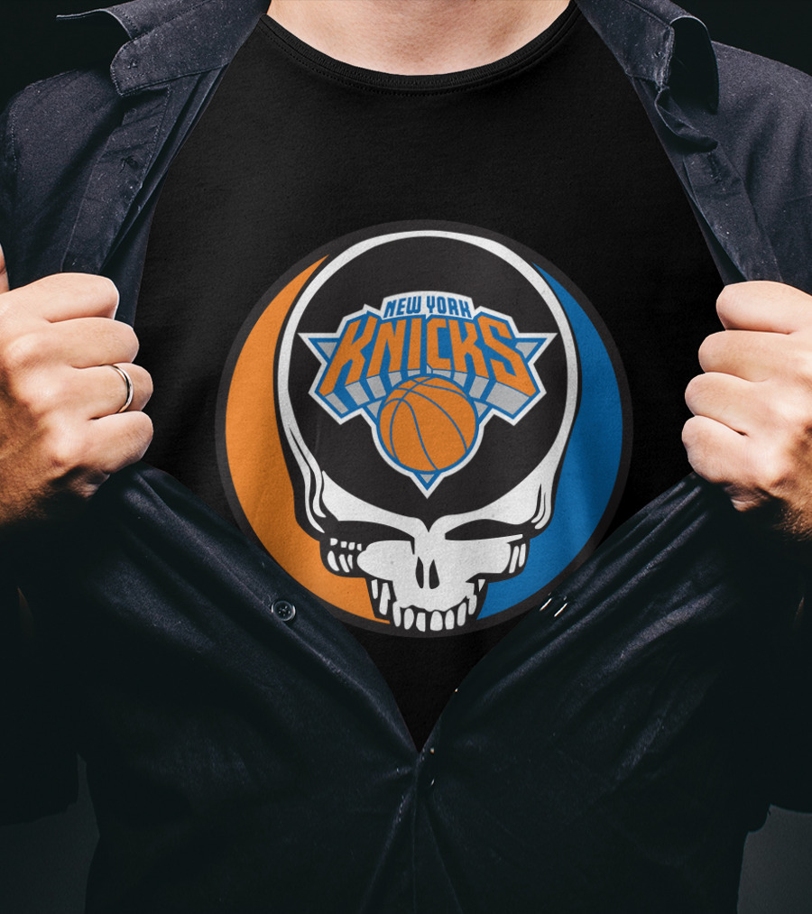 New York Knicks Grateful Dead Skull Basketball Fusion T-Shirt