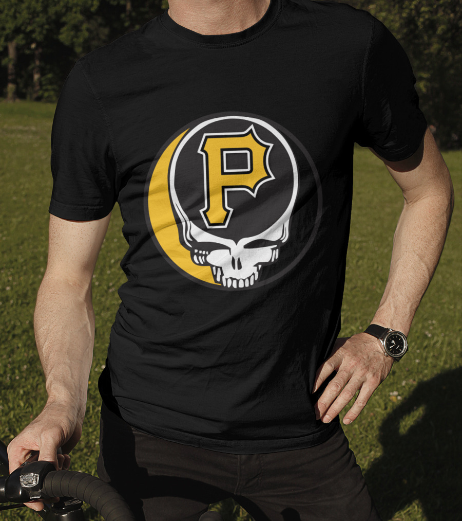 Grateful Dead Skull With Pittsburgh Pirates Logo For Fans T-Shirt