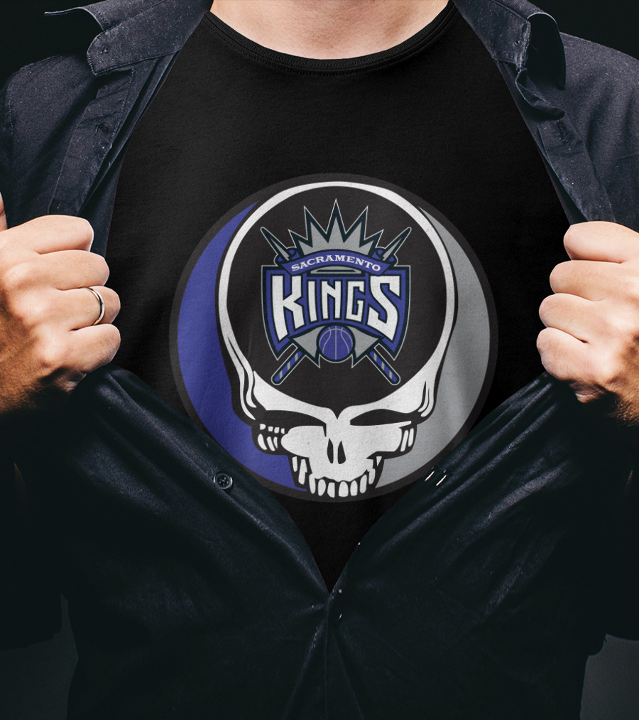 Grateful Dead Sacramento Kings Skull Logo Fusion T-Shirt