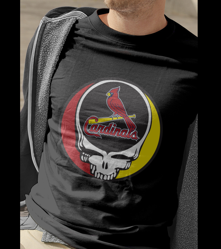 Grateful Dead Skull Design With St. Louis Cardinals Logo For Fans T-Shirt