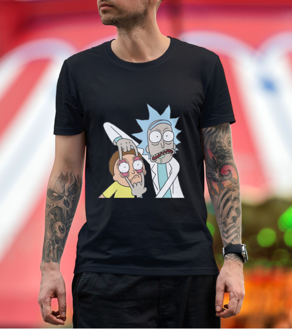Premium T-Shirt: Rick and Morty Screaming Eye-Popping Gesture T-Shirt Rick and Morty Screaming Eye-Popping Gesture T-Shirt