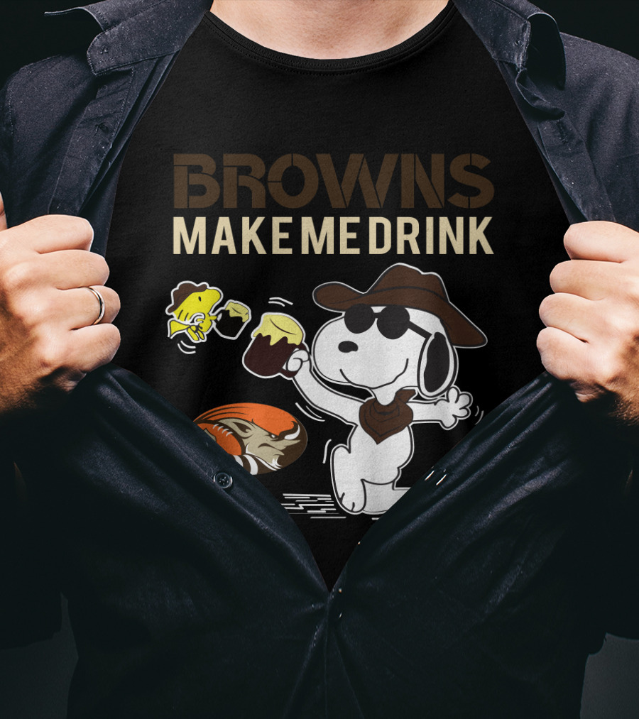 Browns Make Me Drink Snoopy Holding Beer For Cleveland Browns Fans T-Shirt
