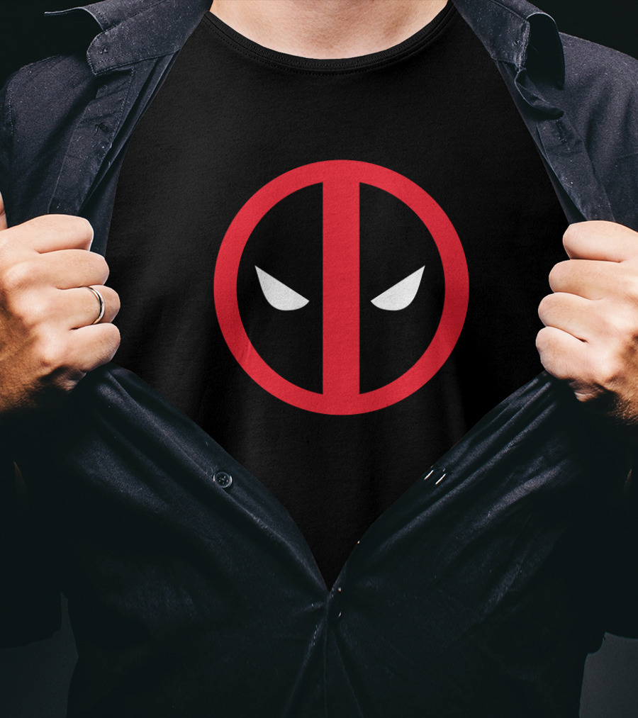 Deadpool Face Mask Red Circle T-Shirt