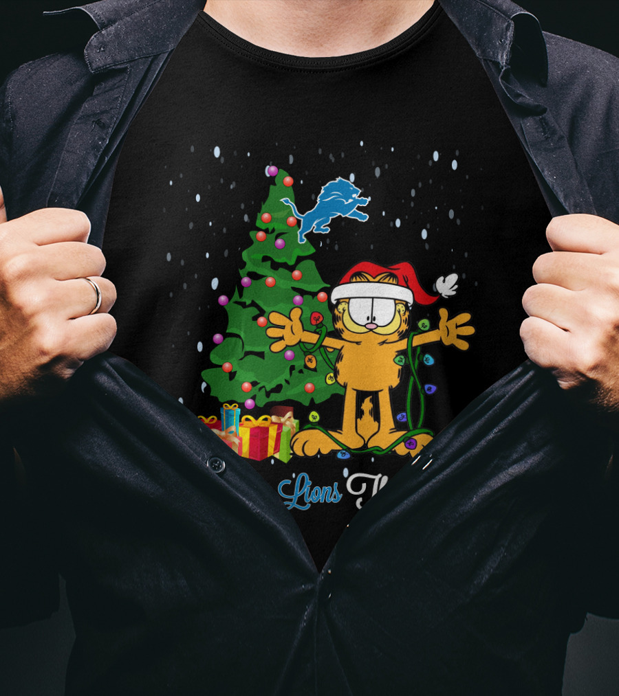 I Love Lions This Big Detroit Lions Christmas Garfield Santa Hat T-Shirt