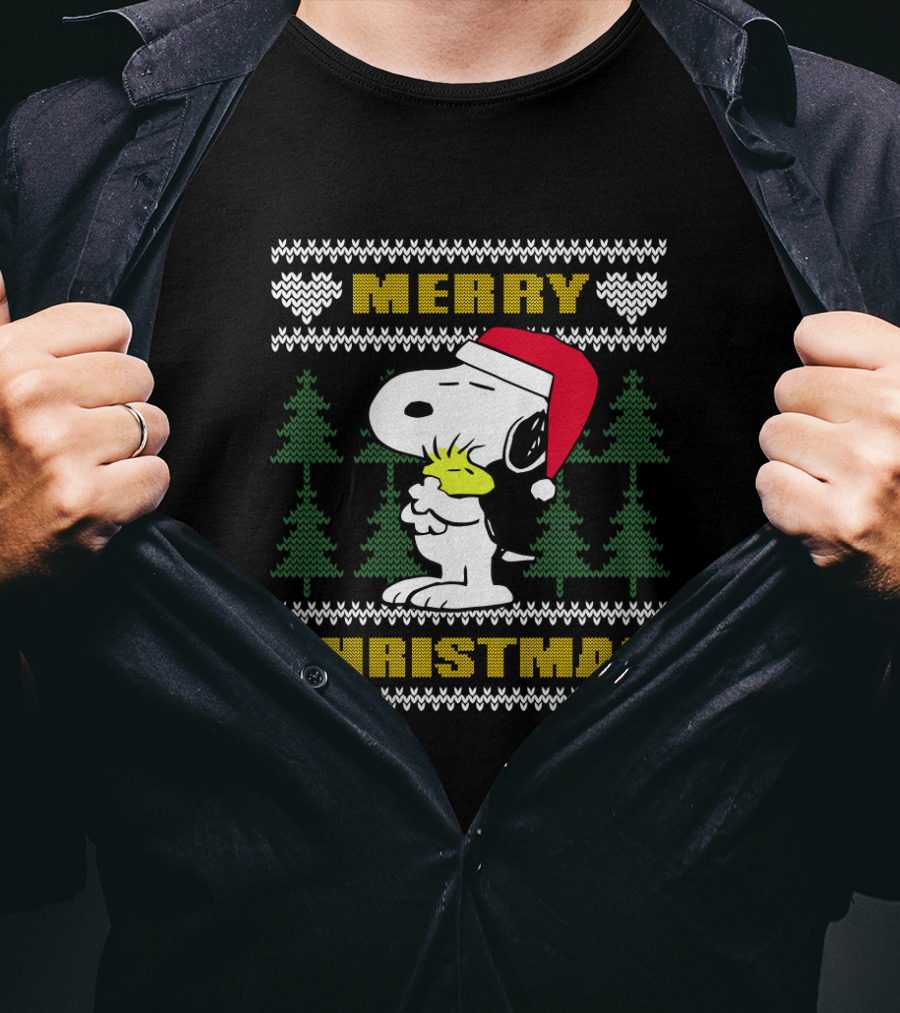 Snoopy Woodstock Merry Christmas Santa Hat Peanuts Holiday Trees T-Shirt