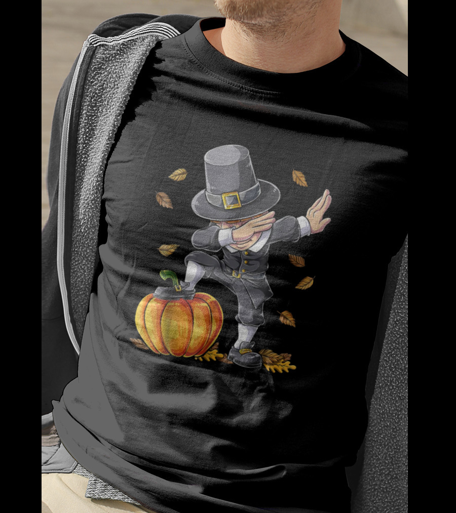 Pilgrim Dabbing On Pumpkin With Falling Autumn Leaves T-Shirt
