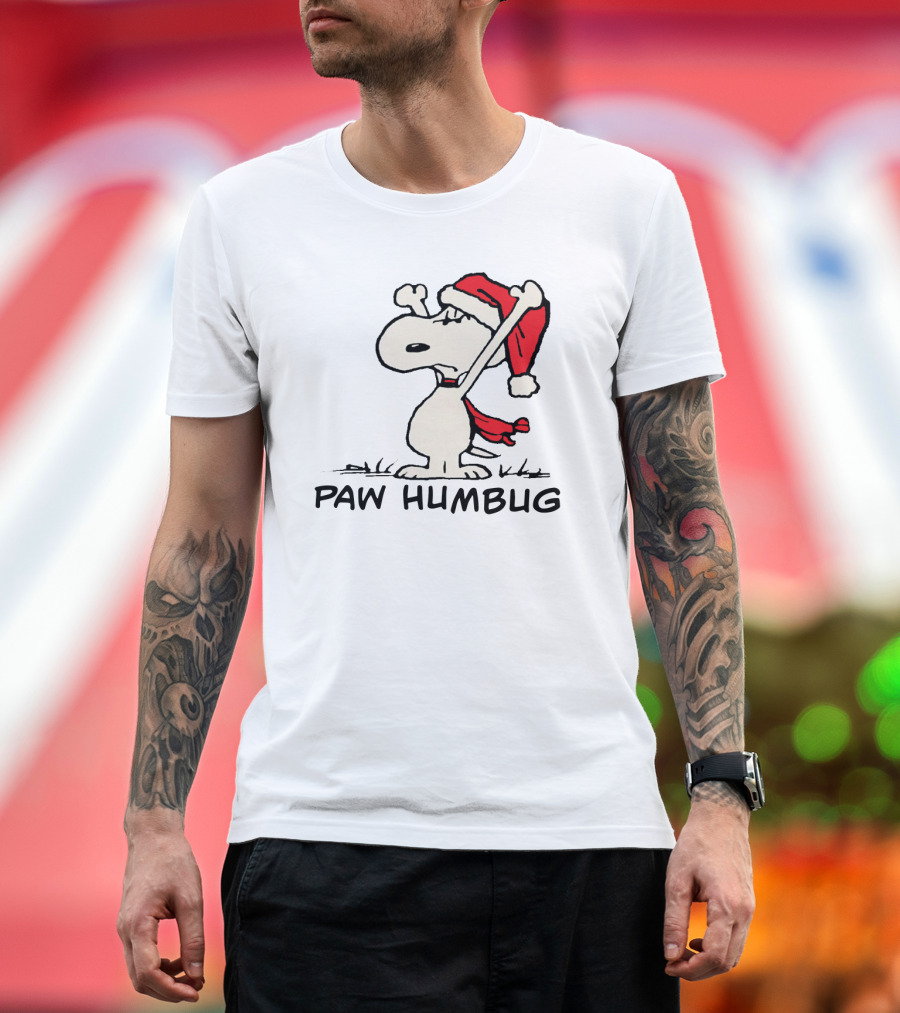 Snoopy Paw Humbug Christmas Santa Hat T-Shirt