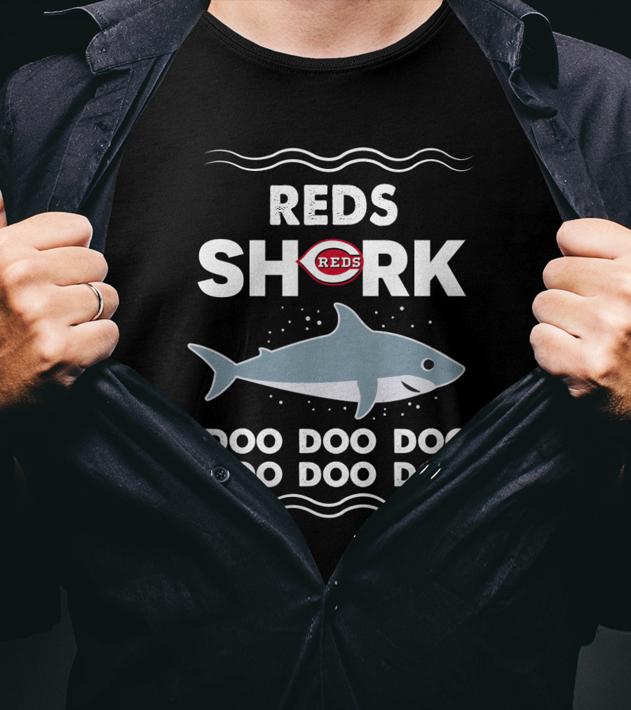 Reds Shark Doo Doo Doo Cincinnati Reds Fun Baseball T-Shirt