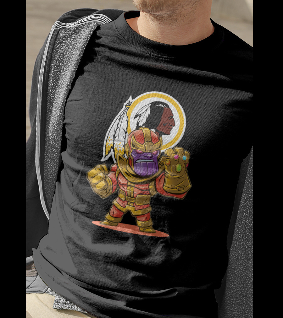 Thanos In Washington Redskins Colors With Infinity Gauntlet T-Shirt