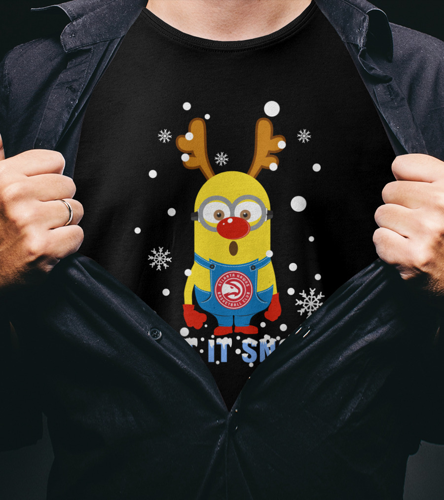 Atlanta Hawks Minion Reindeer Let It Snow Xmas T-Shirt