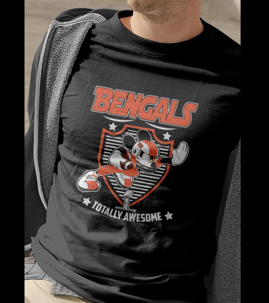 Bengals Totally Awesome Football Mouse Fans T-Shirt