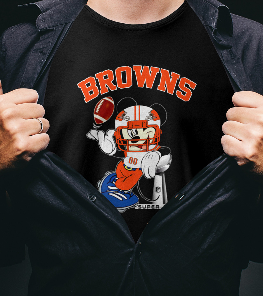 Browns Mickey Nfl Super Bowl Football T-Shirt