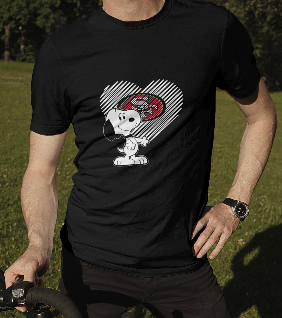 Snoopy Heart San Francisco 49ers Logo Fan Love T-Shirt