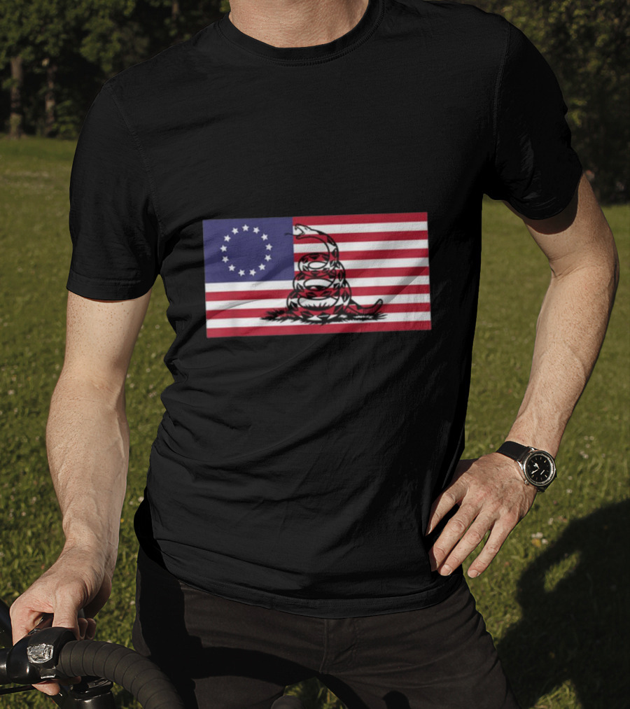 Betsy Ross Flag Combined With Gadsden Snake Icon 13 Star Colonial American Symbolism T-Shirt