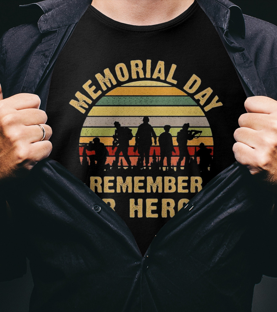 Memorial Day Remember Our Heroes Silhouette Vintage Stripes T-Shirt