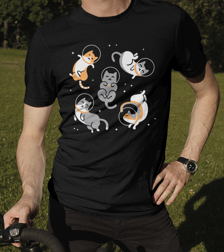 CATS IN SPACE Floating Cartoon Kittens In Astronaut Helmets Amid Stars T-Shirt