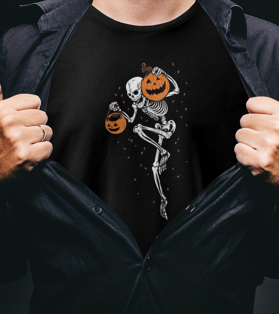 Skeleton Dancing With Pumpkins Halloween Fun T-Shirt