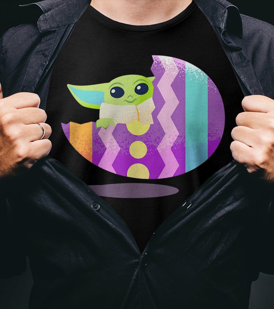 Mandalorian The Child Baby Yoda Pastel Zigzag Easter Egg T-Shirt