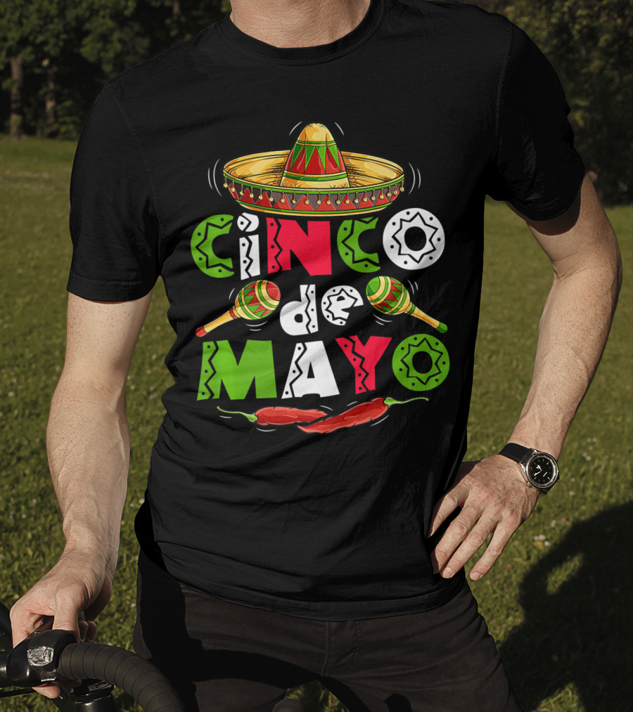 Cinco De Mayo Sombrero Maracas Peppers Mexican T-Shirt