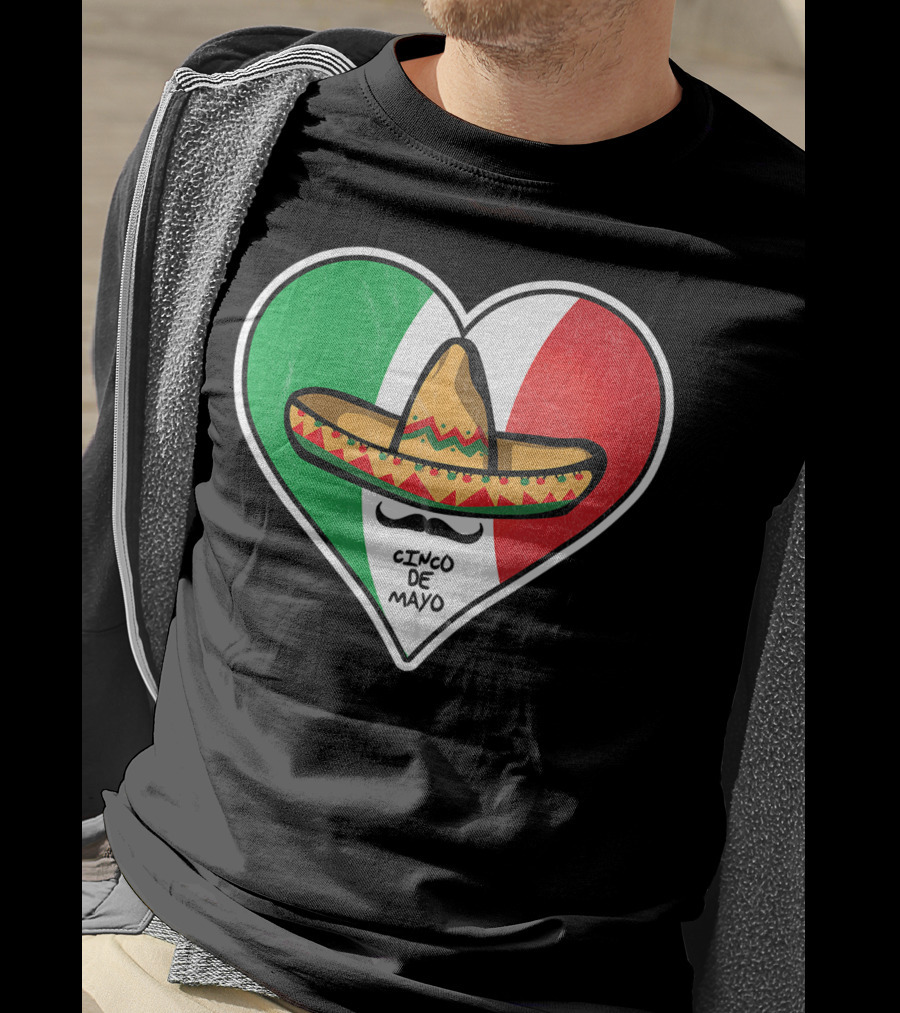 Cinco De Mayo Vintage Sombrero Heart Mexican Flag T-Shirt