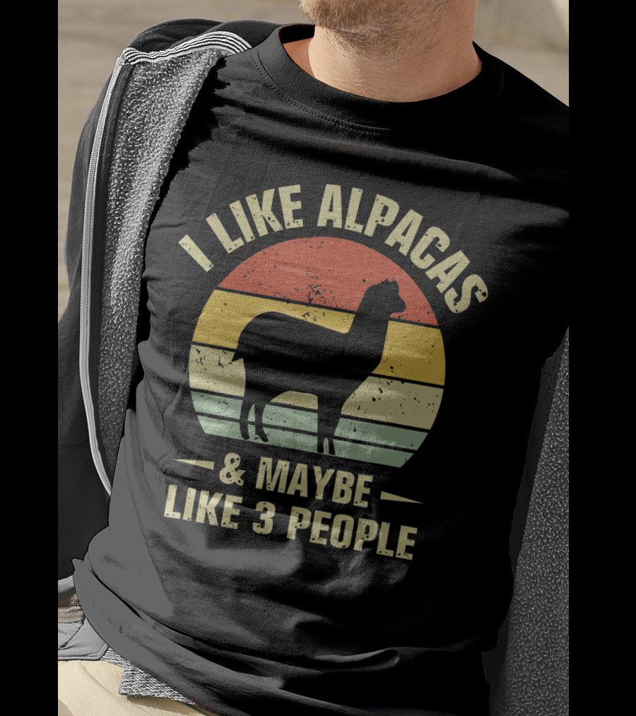 I Like Alpacas And Maybe Like 3 People Retro Alpaca Lover T-Shirt