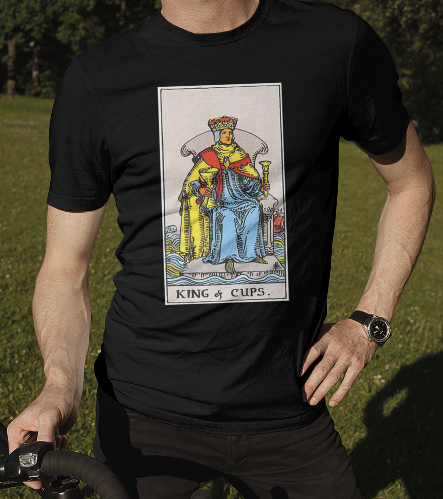 King Of Cups Tarot Card Ruler Element Water Symbolism T-Shirt