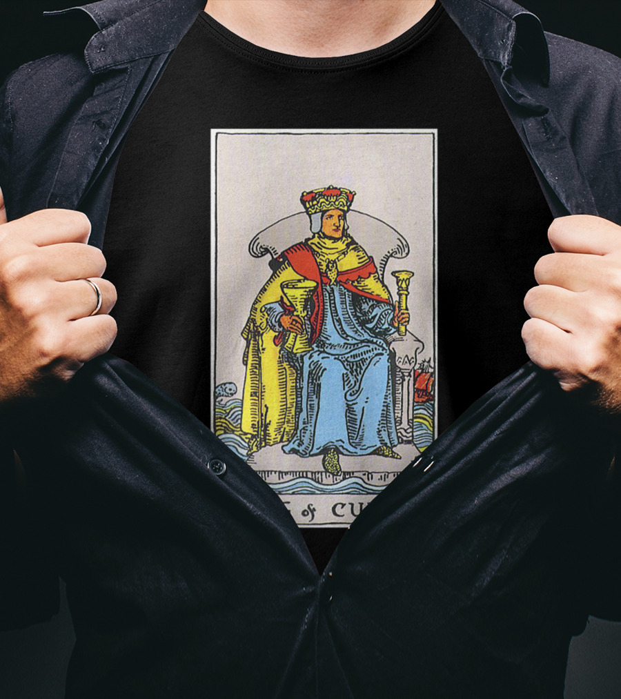 King Of Cups Tarot Card Ruler Element Water Symbolism T-Shirt