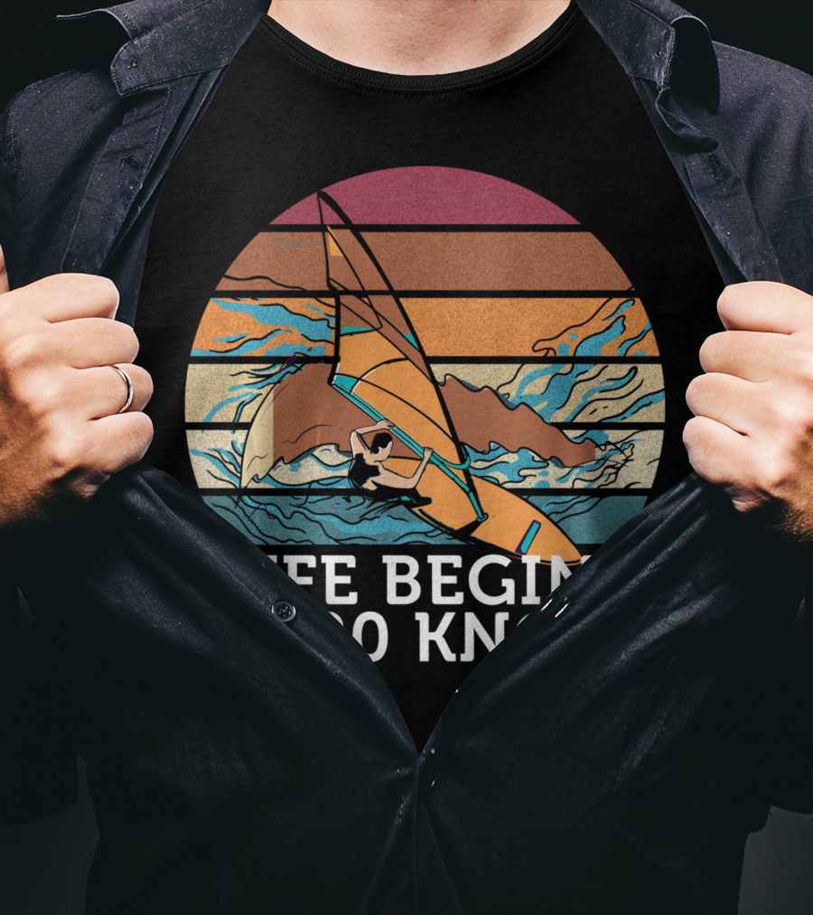 Life Begins At 20 Knots Vintage Sunset Beach Surfing Windsurfing Ocean Waves T-Shirt