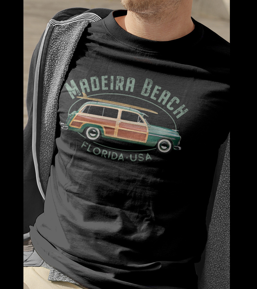 Madeira Beach Florida USA Vintage Surfing Woody Car Surfboard T-Shirt