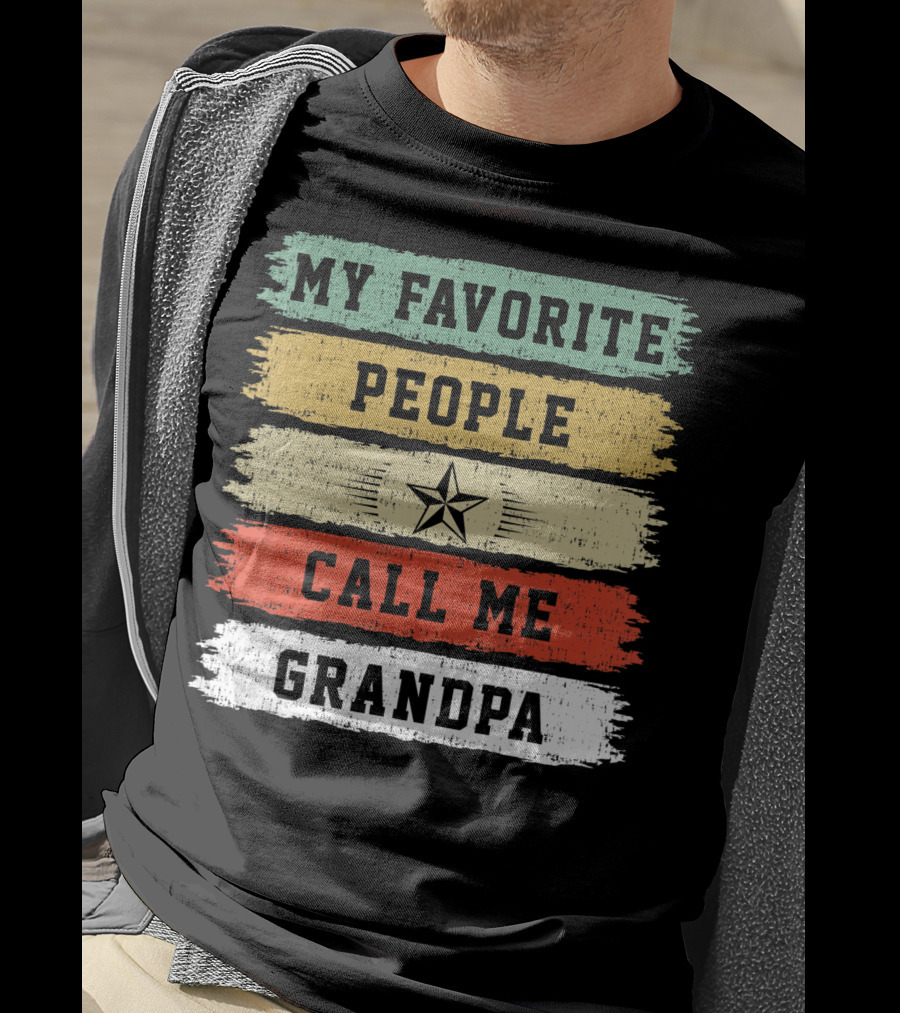 My Favorite People Call Me Grandpa Distressed Stripes Star T-Shirt