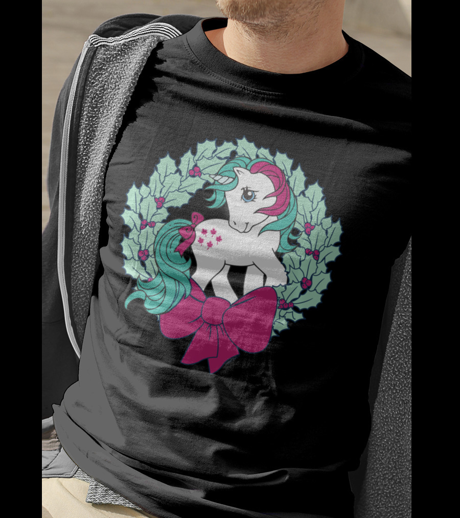 My Little Pony Christmas Holly Wreath With Bow And Pink Mane T-Shirt