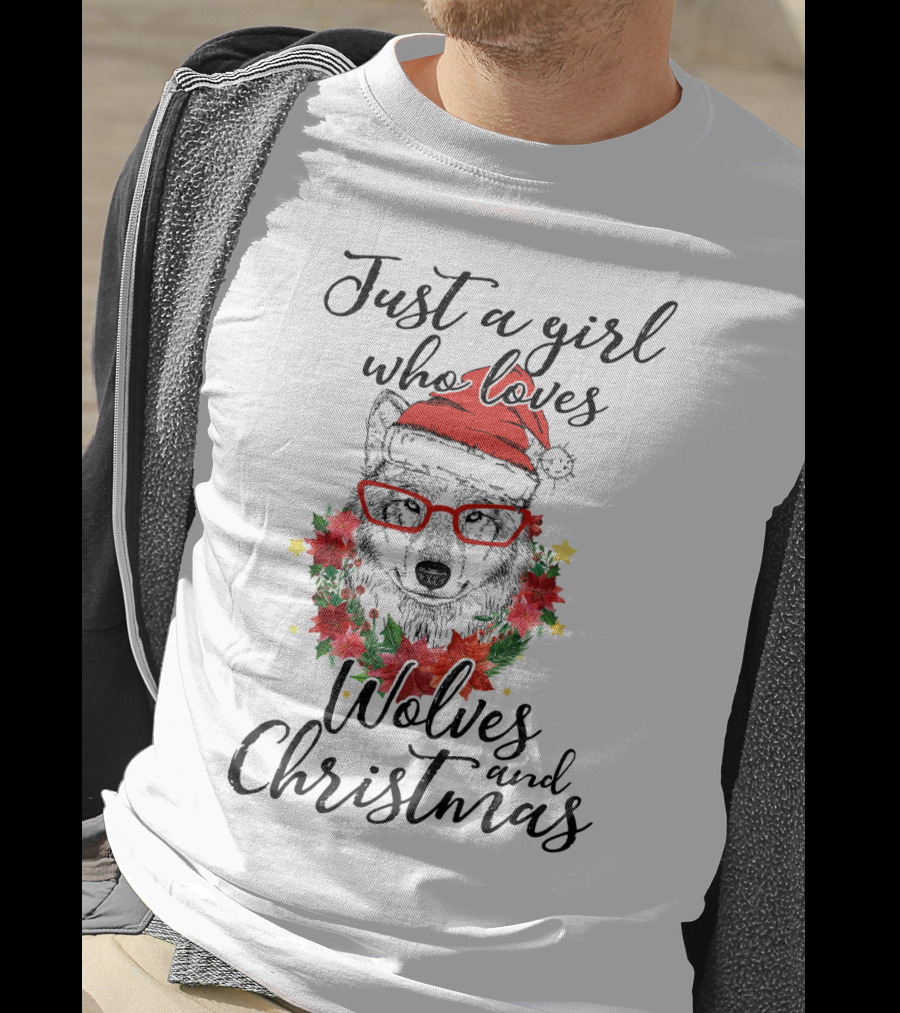 Girl's Love For Wolves And Christmas Santa Hat And Glasses T-Shirt