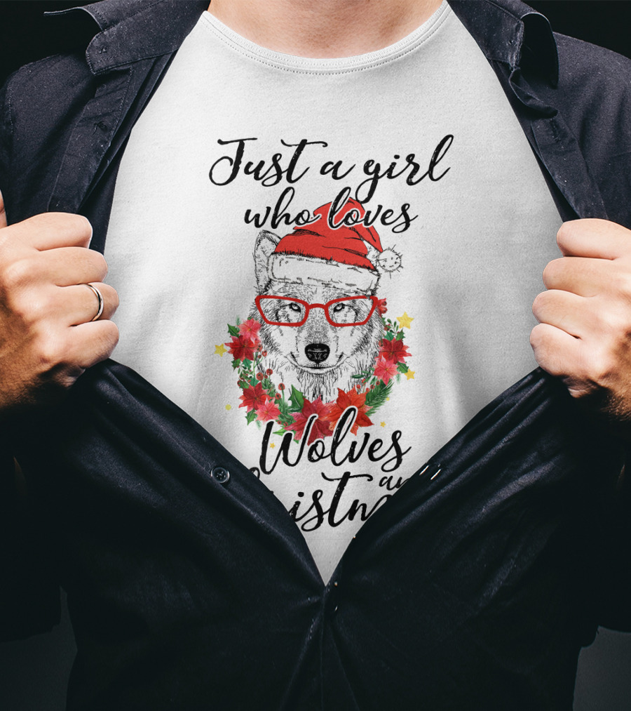 Girl's Love For Wolves And Christmas Santa Hat And Glasses T-Shirt