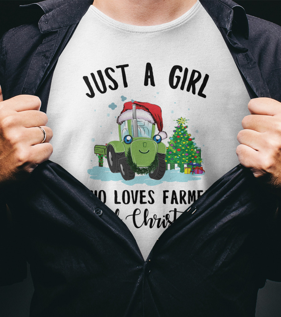 Just A Girl Who Loves Farmer And Christmas With Santa Hat Tractor And Christmas Tree T-Shirt