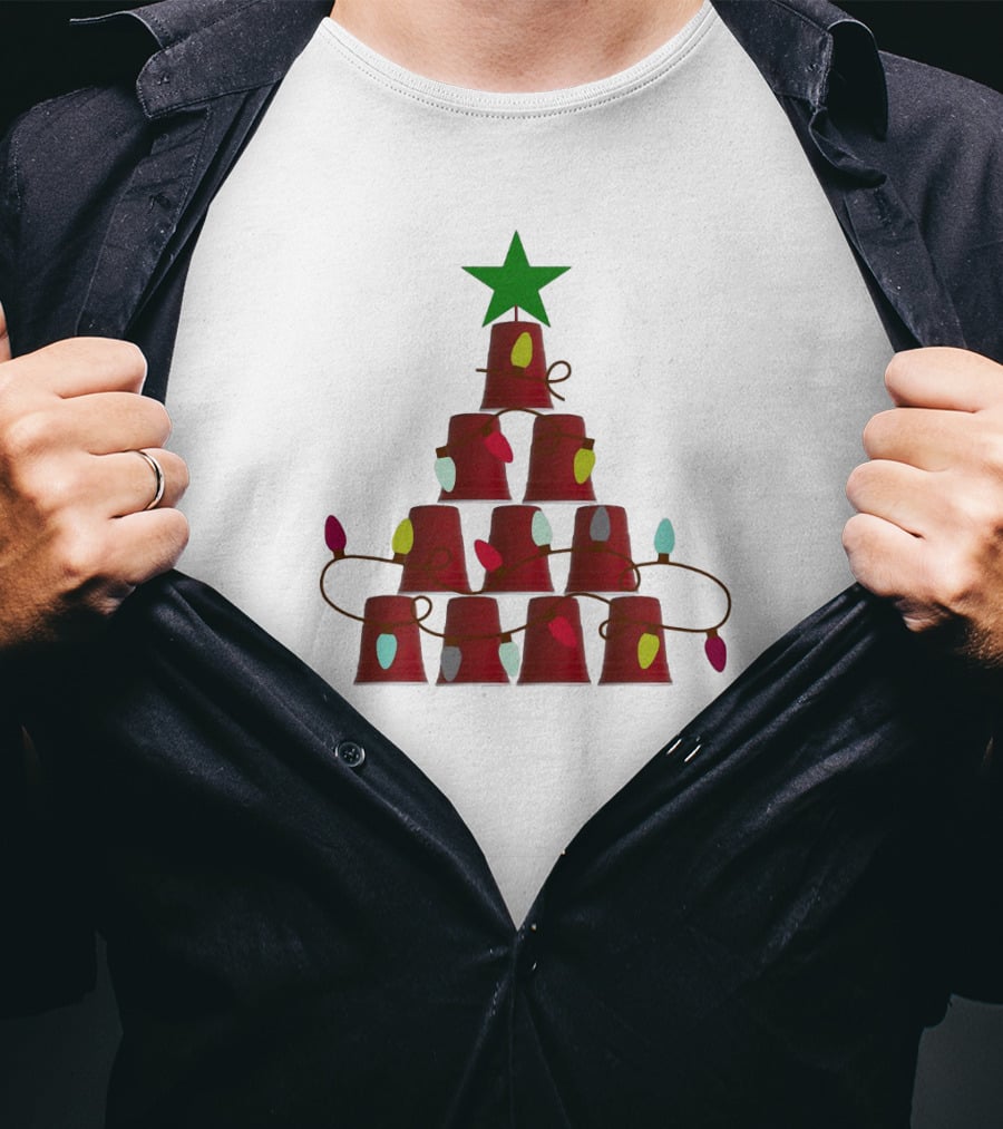 Red Cup Stacked Christmas Tree With Lights And Star Topper T-Shirt